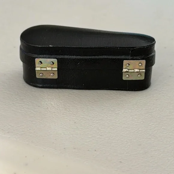 Miniature Violin, Bow and Case - Picture 7 of 7